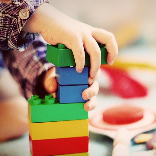 maquinaria_0003_child-1864718_1280